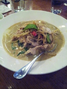 Cuisine Green Curry Chicken